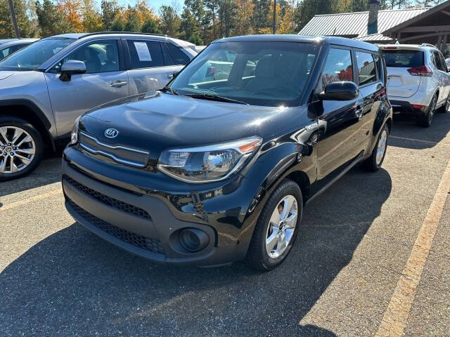 Black 2017 Kia Soul Base 4dr Crossover 6A 9