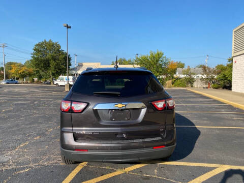 2017 Chevrolet Traverse LT