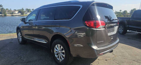 2018 Chrysler Pacifica Touring L