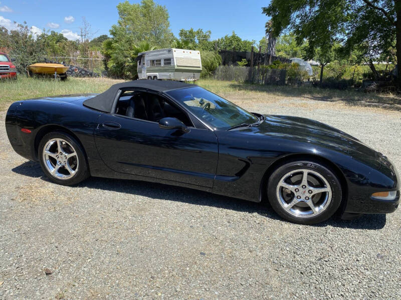 2004 Chevrolet Corvette