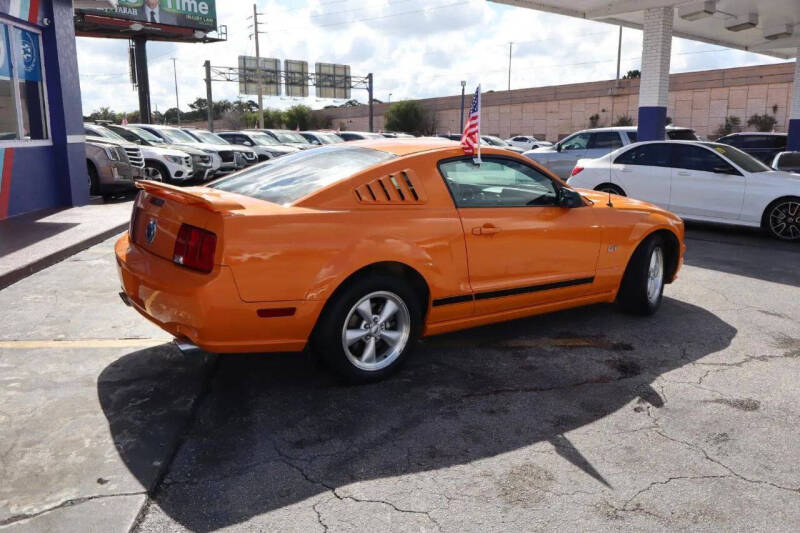 2007 Ford Mustang GT Deluxe