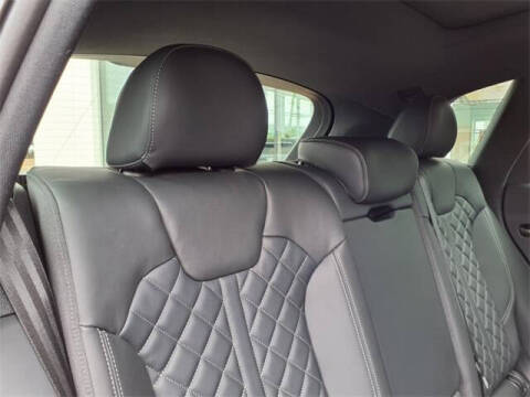 2023 Audi SQ5 3.0T quattro Premium Plus