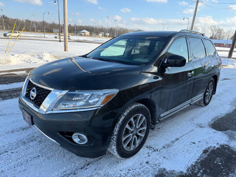 2016 Nissan Pathfinder for sale at Motors For Less in Canton OH