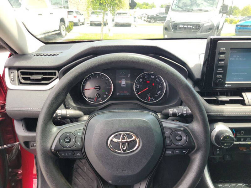 2021 Toyota RAV4 XLE