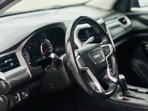 2017 GMC Acadia SLT-1