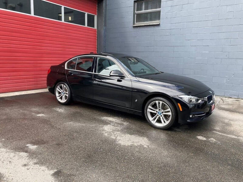 2018 BMW 3 Series for sale at Paramount Motors NW in Seattle WA