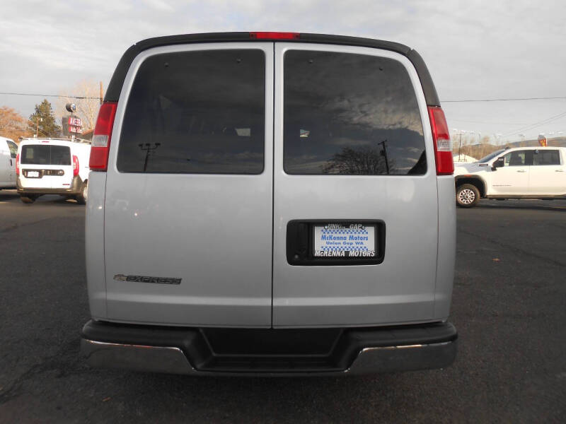 2017 Chevrolet Express LT 3500