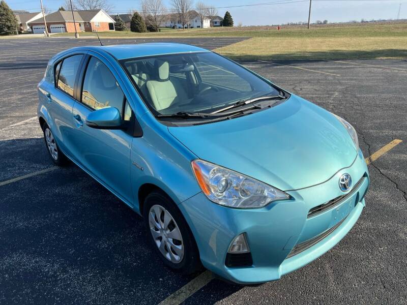 2014 Toyota Prius c for sale at Tremont Car Connection in Tremont IL
