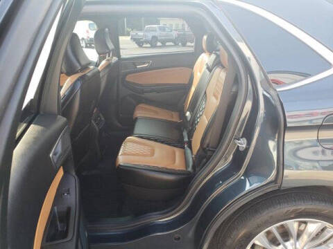 2023 Ford Edge Titanium