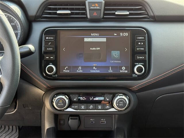 2025 Nissan Versa SR