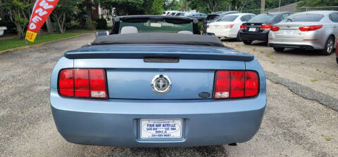 2007 Ford Mustang for sale at FOUR WAY AUTO SALES in Mobile AL