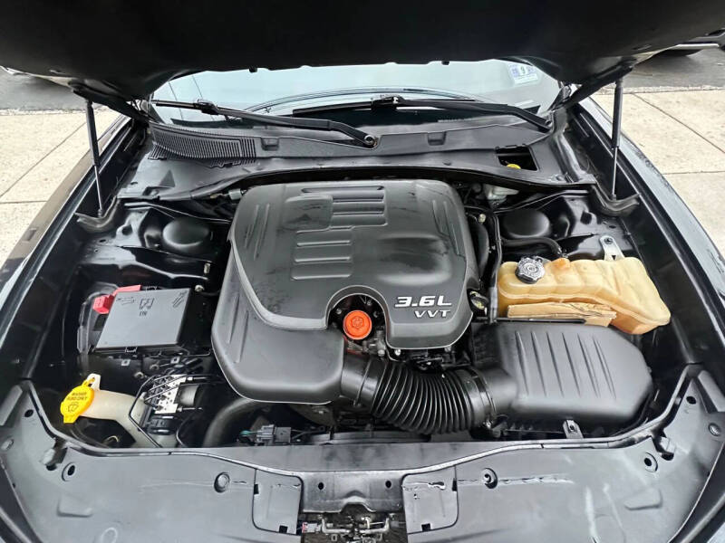 2015 Dodge Charger SE