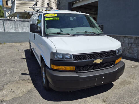 2021 Chevrolet Express 2500