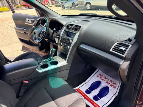 2012 Ford Explorer XLT