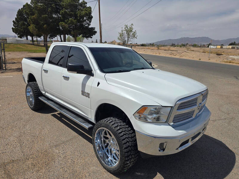 2015 RAM 1500 SLT