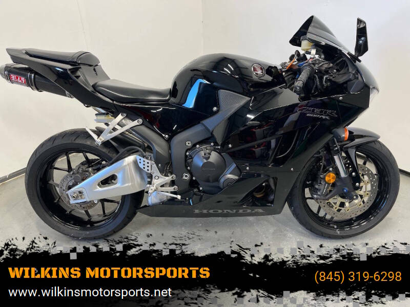2015-honda-cbr600rr.jpg