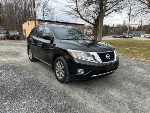 2016 Nissan Pathfinder SV