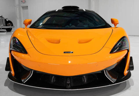 2020 McLaren 620R