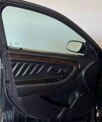 2013 Ford Taurus Limited