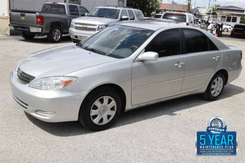 2004 Toyota Camry Standard