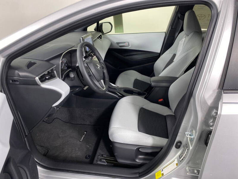 2026 Toyota Corolla Hatchback SE