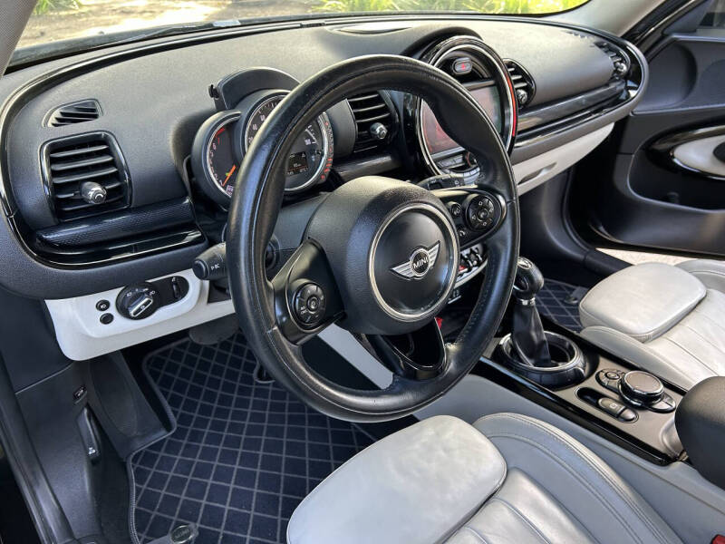 2017 MINI Clubman Cooper S