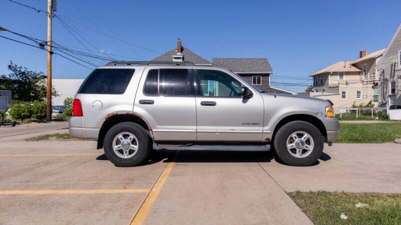 2005 Ford Explorer XLT