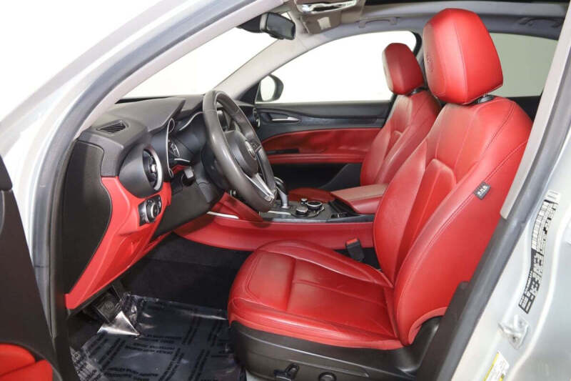 2019 Alfa Romeo Stelvio Base - Photo 10
