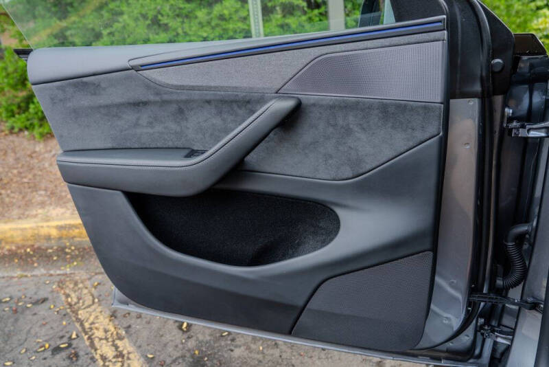 2026 Tesla Model Y Long Range