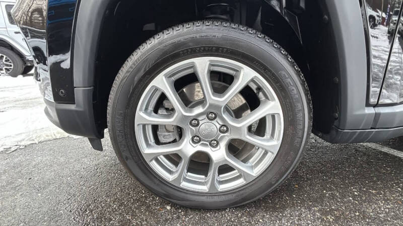 2023 Jeep Compass Latitude Lux