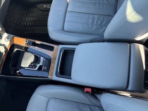 2022 Audi Q5 quattro S line Prem Plus 45 TFSI