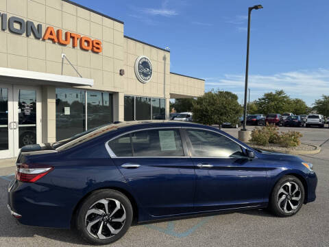 2017 Honda Accord EX-L w/Navi w/Honda Sensing