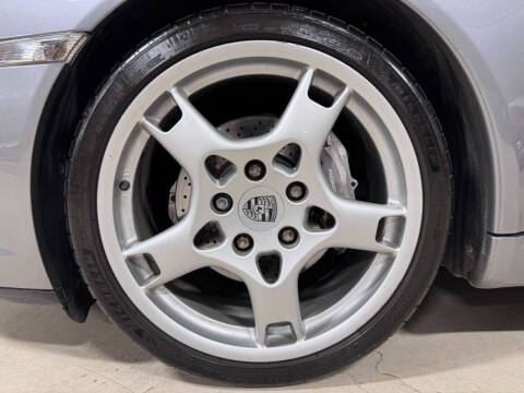 2005 Porsche 911 Carrera