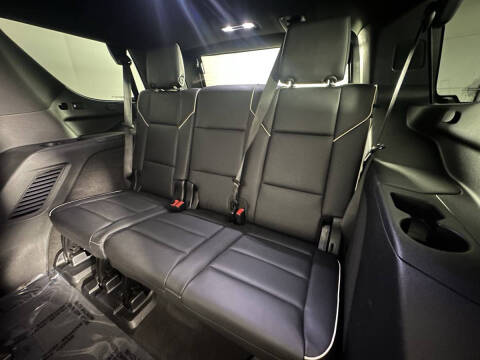 2023 Cadillac Escalade Sport