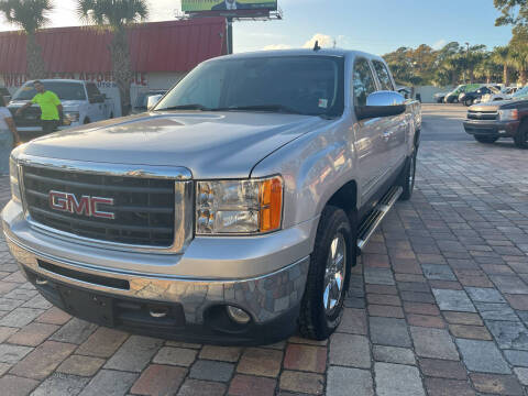 2010 GMC Sierra 1500 for sale at Affordable Auto Motors in Jacksonville FL