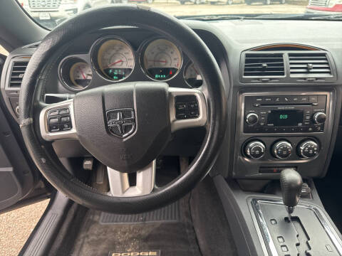 2013 Dodge Challenger SXT