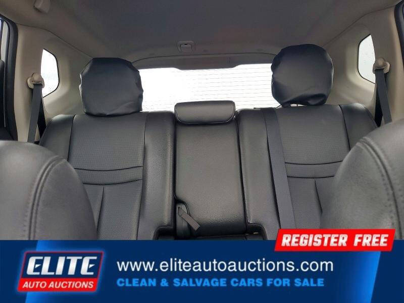 2016 Nissan Rogue SL