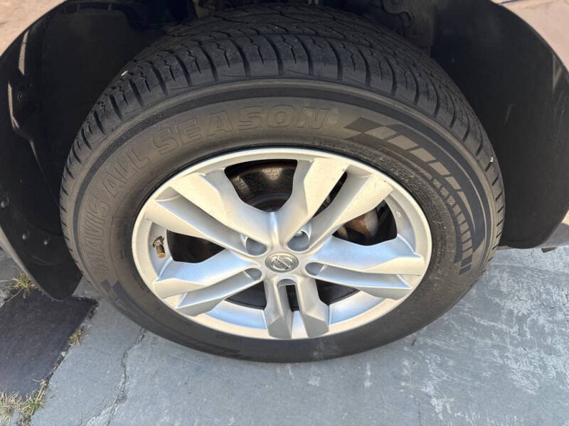 2015 Nissan Rogue Select S