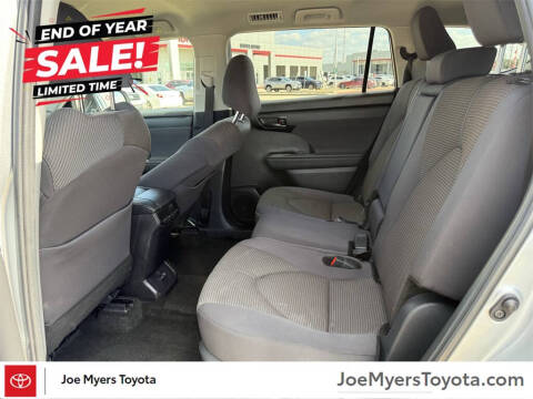 2025 Toyota Highlander LE