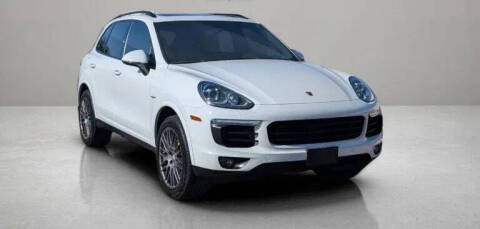 2017 Porsche Cayenne S E-Hybrid Platinum Edition