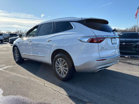 2023 Buick Enclave Essence