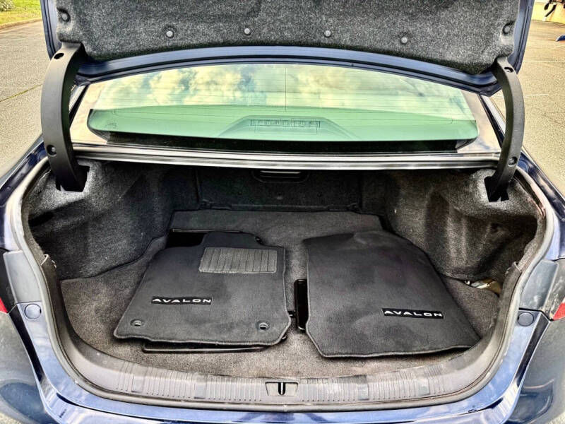2015 Toyota Avalon XLE