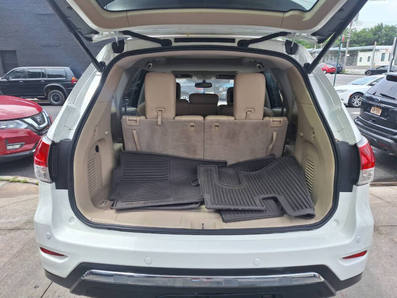 2014 Nissan Pathfinder Platinum