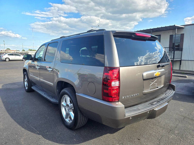 2013 Chevrolet Suburban LTZ
