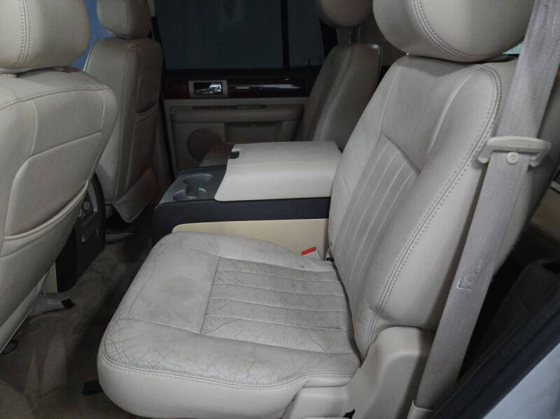 2003 Lincoln Navigator Luxury