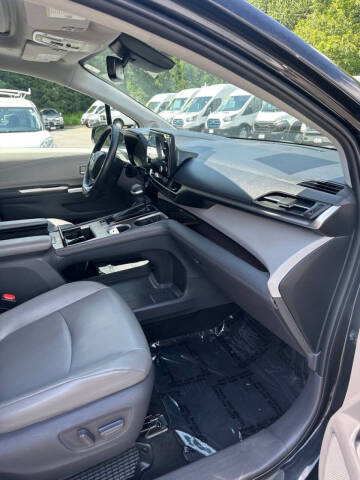 2021 Toyota Sienna