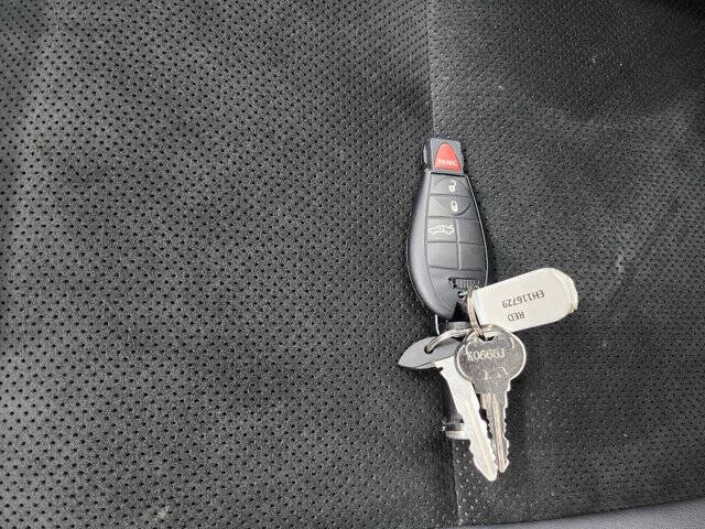 2014 Dodge Challenger SRT8