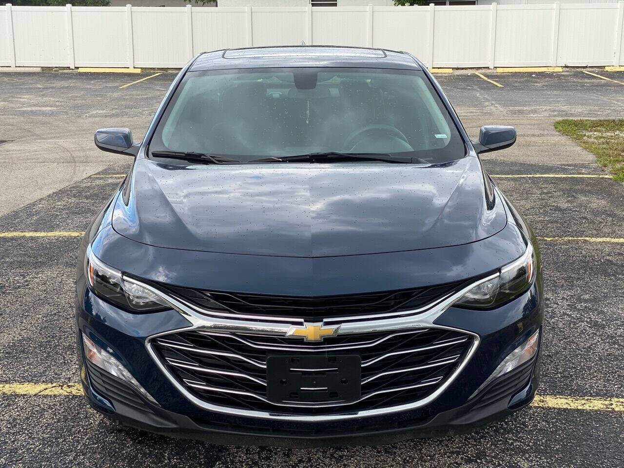 2020 Chevrolet Malibu Sedan - $22,800
