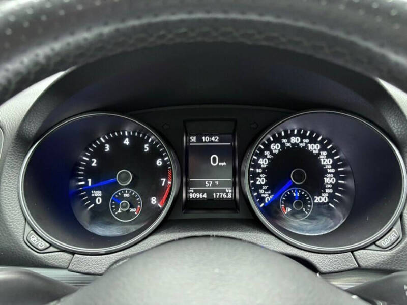 2013 Volkswagen Golf R 4Motion