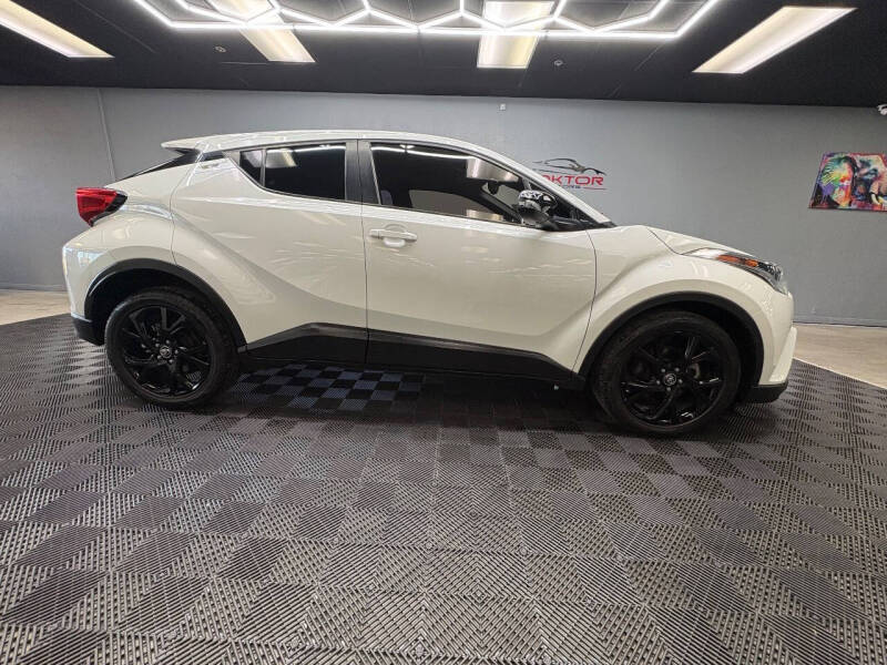 2018 Toyota C-HR XLE Premium